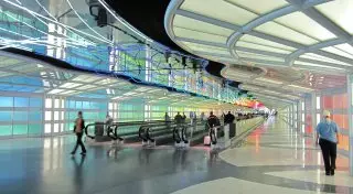 В США говоривших по-арабски пассажиров отказались пустить в самолет