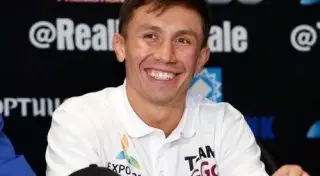 Команда Головкина предлагает Сондерсу 1,5 миллиона долларов за бой - СМИ