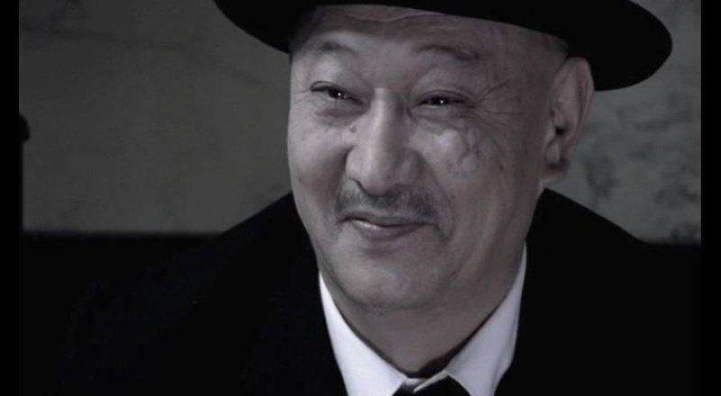 Ментай Утепбергенов в роли Ицувамо в фильме "Исаев"