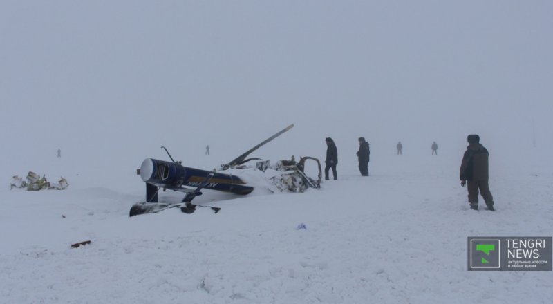 На месте крушения вертолета. Фото ДЧС Алматинской области