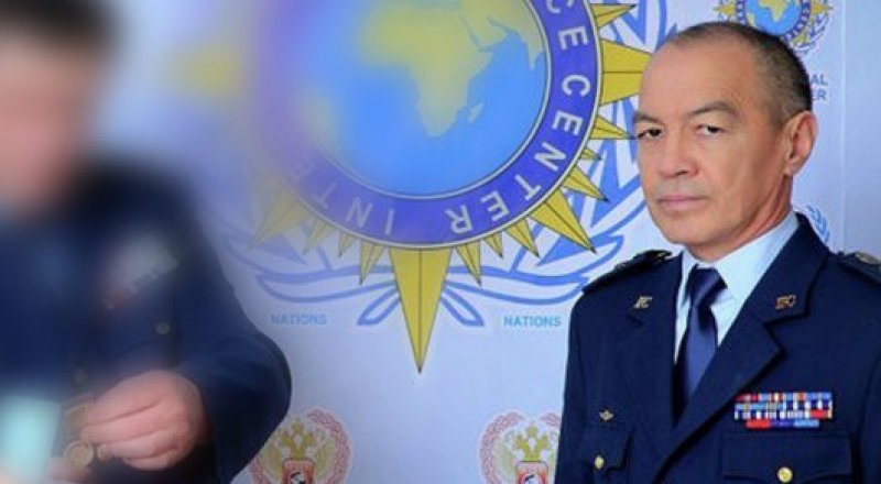 Тохтар Тулешов. Фото с сайта Otyrar.kz 