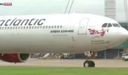 Пилота самолета Virgin Atlantic ослепили лазером в небе