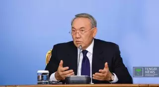 Проверить соблюдение Закона "О языках" по всем областям РК поручил Назарбаев