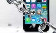Apple пытается усложнить попытки взломать iPhone
