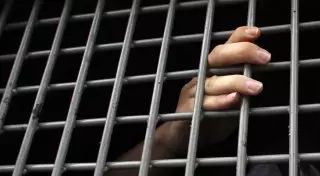 Женщина повесилась на колготках в ИВС в Карагандинской области