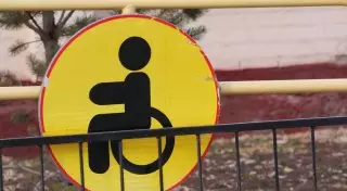 Фото припаркованных на местах для инвалидов авто изучили в МПС Астаны