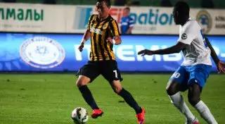 Составлен ТОП-8 известных "безработных" футболистов Казахстана