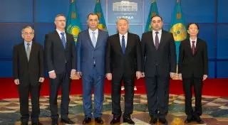 Назарбаев посетит Узбекистан и Азербайджан