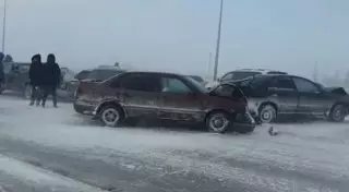 68 человек пострадали на трассе в Карагандинской области