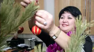 Замакима Актобе впервые стала мамой в 42 года