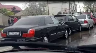 5 автомобилей собрались в "гармошку" в Шымкенте