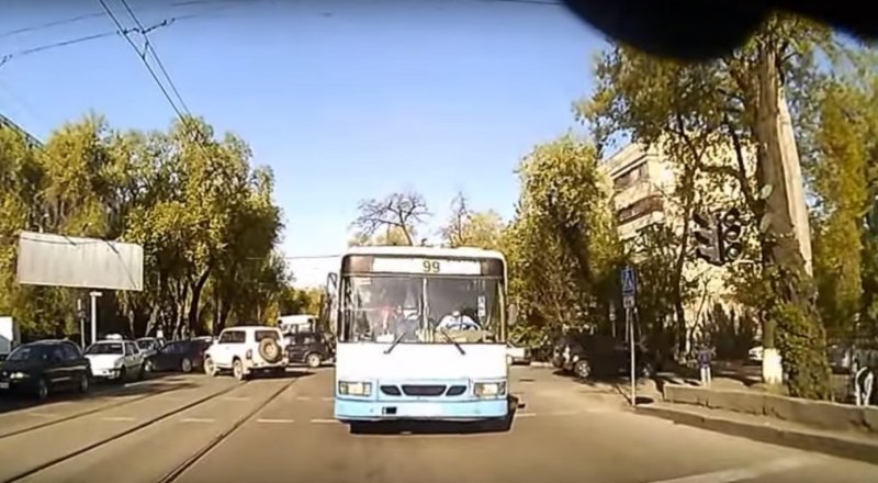 Скриншот видео