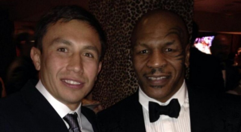 Геннадий Головкин и Майк Тайсон. Фото с сайта Сyberboxingzone.com