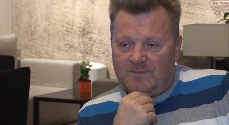 Командир экипажа "Фоккер-100" авиакомпании Bek Air Дмитрий Родин. Фото tengrinews.kz