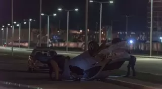 Подробности ДТП с перевернувшимся авто сообщили в ДВД Астаны