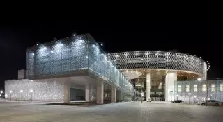 Жительницу Астаны возмутил неприятный запах в новом Дворце школьников