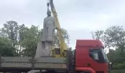 Последний памятник Ленину в Одессе не смогли снести из-за немецкого клея