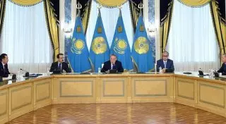 Все, кто по-настоящему переживает за землю, должны высказаться - Назарбаев