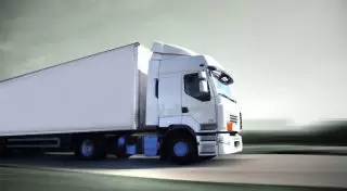 Грузовиков на трассах Казахстана станет меньше