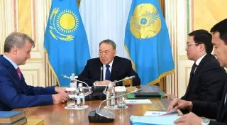 Нурсултан Назарбаев встретился с Германом Грефом