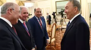 Финансовый центр "Астана" со временем обретет известность - Назарбаев