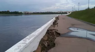 Акиму Астаны пожаловались на состояние набережной