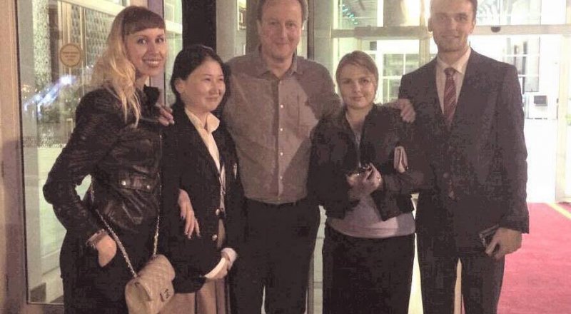 Дэвид Кэмерон в аэропорту Астаны. Фото: Ларисса Волкова