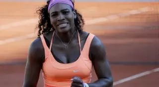 Серена Уильямс проиграла в финале "Ролан Гаррос"