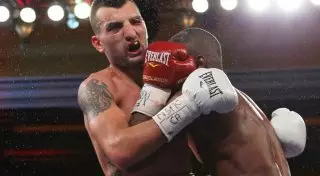 Армянский боксер пообещал съесть Головкина на ужин