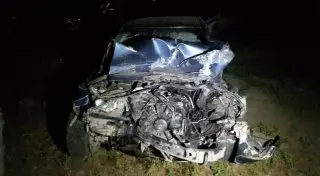 Автомобиль откинуло в кювет в ДТП в Алматы: 6 пострадавших