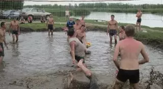"Грязный" волейбол устроят жители Костаная