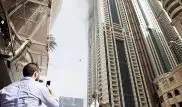 В Дубае горит 285-метровый небоскреб