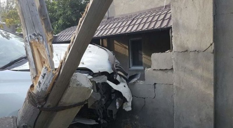 Фото с сайта Otyrar.kz