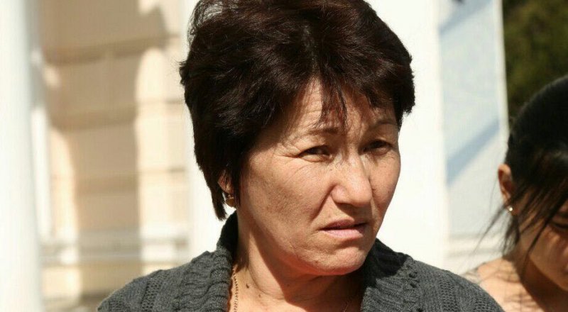 Мама Ерасыла - Кенжегуль Аубакирова. 