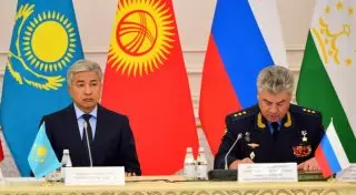 Нужно дальше совершенствовать противовоздушную оборону стран СНГ - Тасмагамбетов