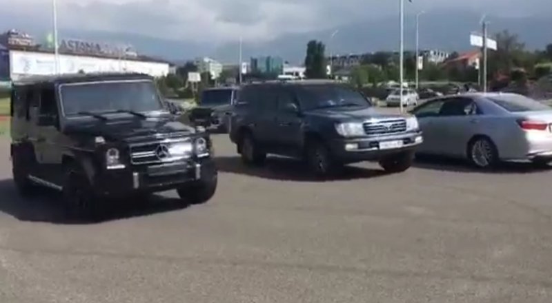 Кадры из видео очевидцев.