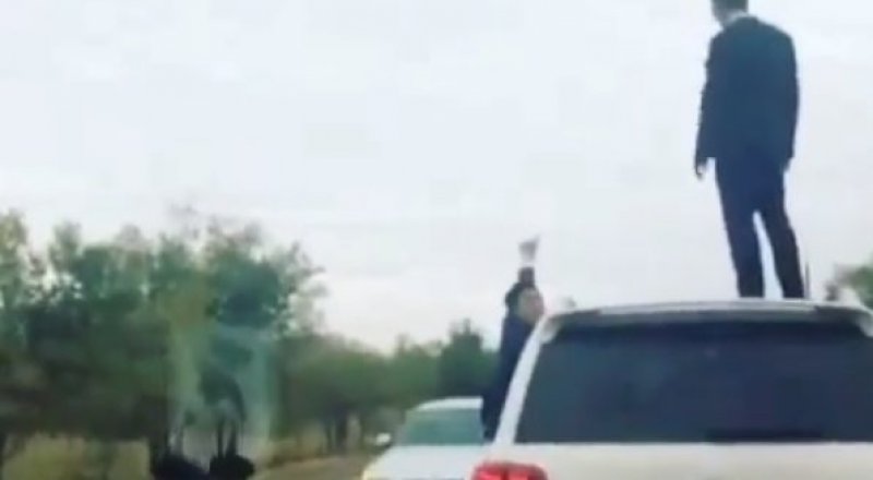 Кадр видео.