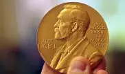 Нобелевская премия по физике присуждена за изучение топологии материи