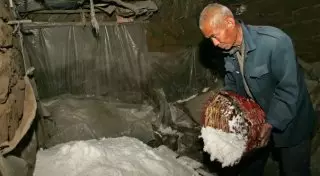 Власти Китая отменили закон о цене на соль, принятый до нашей эры