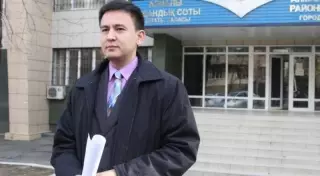 Известный адвокат объяснил, почему сестру Аяна Мейрбаева не наказали за избавление от тела