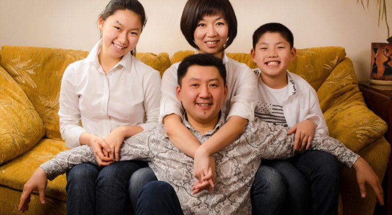 Юрий Пак с семьей. Фото ok.ru