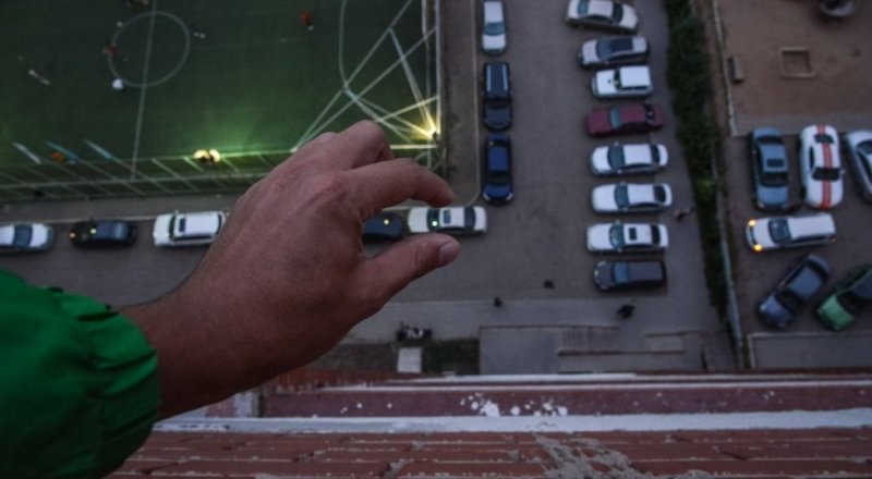 Двор жилого комплекса в Астане. Фото Турара Казангапова ©