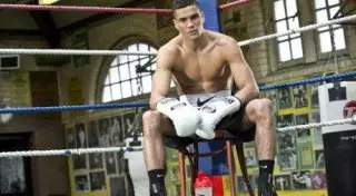 Британец Огого, рассчитывавший на бой с Головкиным, проиграл автомеханику