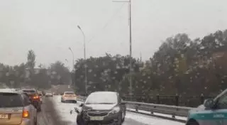 В акимате Алматы рассказали о борьбе с гололедом