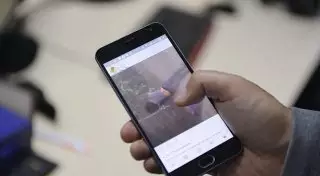 МВД РК ищет фигурантов видео с избиением девушки в переулке