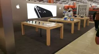 Открытие первого Apple shop в Казахстане
