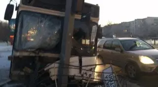 В Астане произошло ДТП с участием пассажирского автобуса