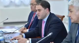 Казахстанский дипломат: Стереотипы о "Боратстане" ломают наши школьники