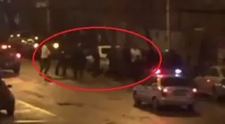 Массовую потасовку ночью в центре Алматы сняли на видео очевидцы