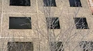 Жители Сарани сообщили о двигающейся по ночам пятиэтажке